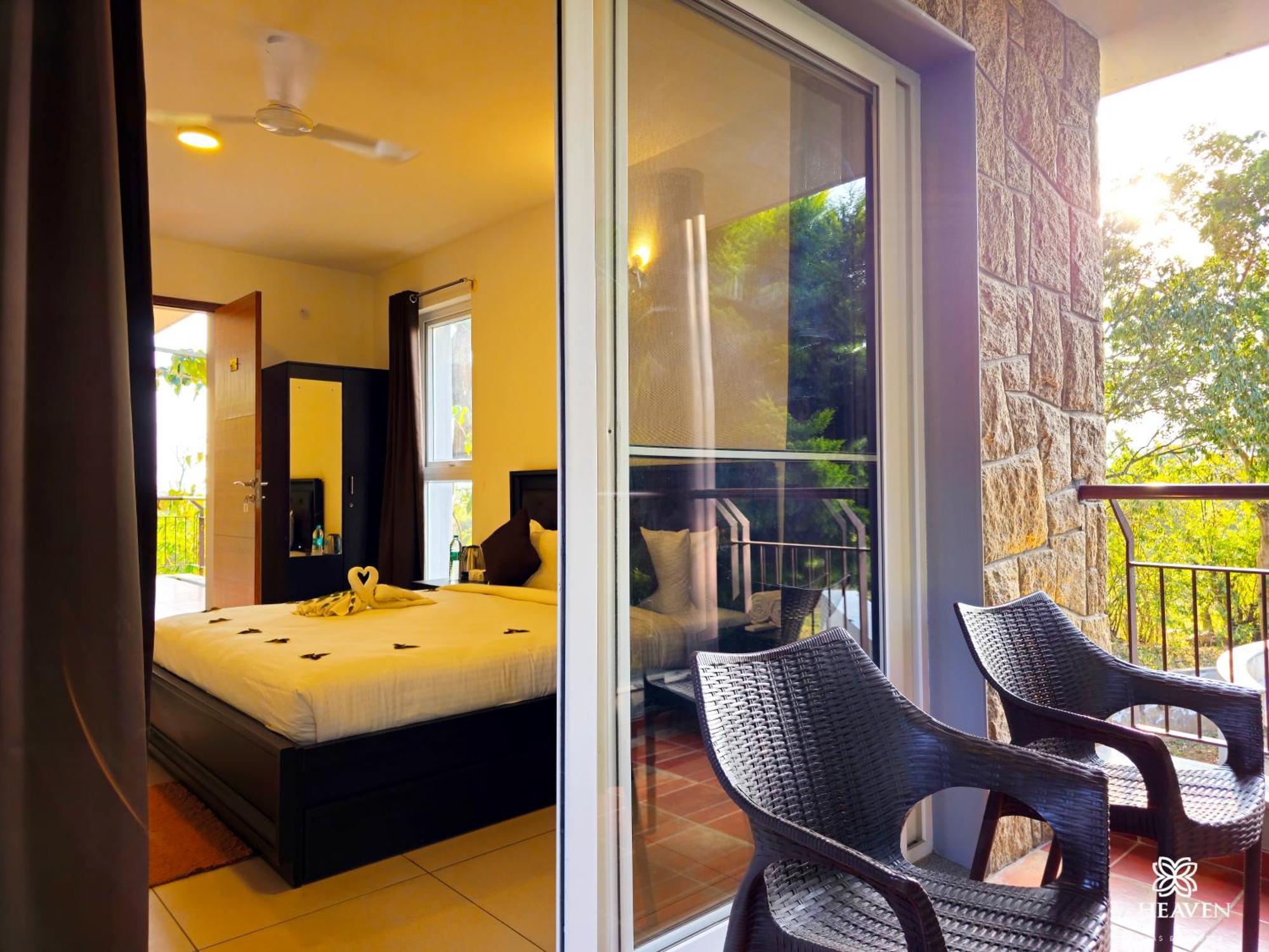 7 Heaven Villas & Resorts จิกมากาลูร์ ภายนอก รูปภาพ