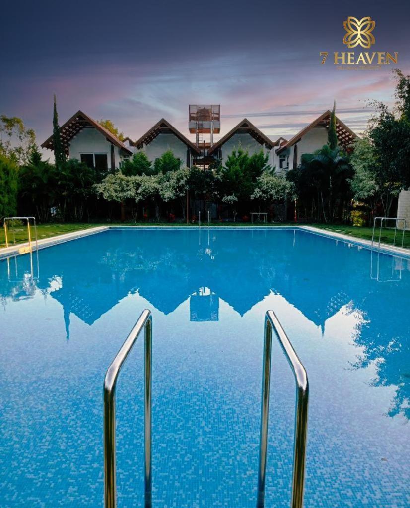 7 Heaven Villas & Resorts จิกมากาลูร์ ภายนอก รูปภาพ